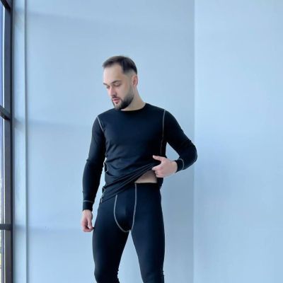 Чоловіча чорна термобілизна 8722 фото