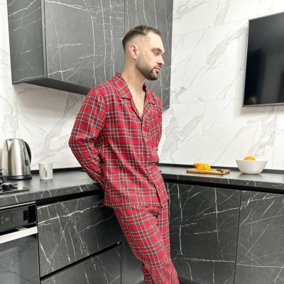 Фланелева чоловіча піжама на ґудзиках в червону клітинку 8639 фото