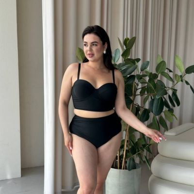 Роздільний купальник PLUS SIZE з високими плавками, твердими чашками в чорному кольорі 8946 фото