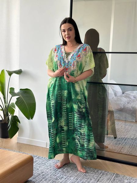 Сукня-туніка з орнаментом зелена PLUS SIZE 12522 фото
